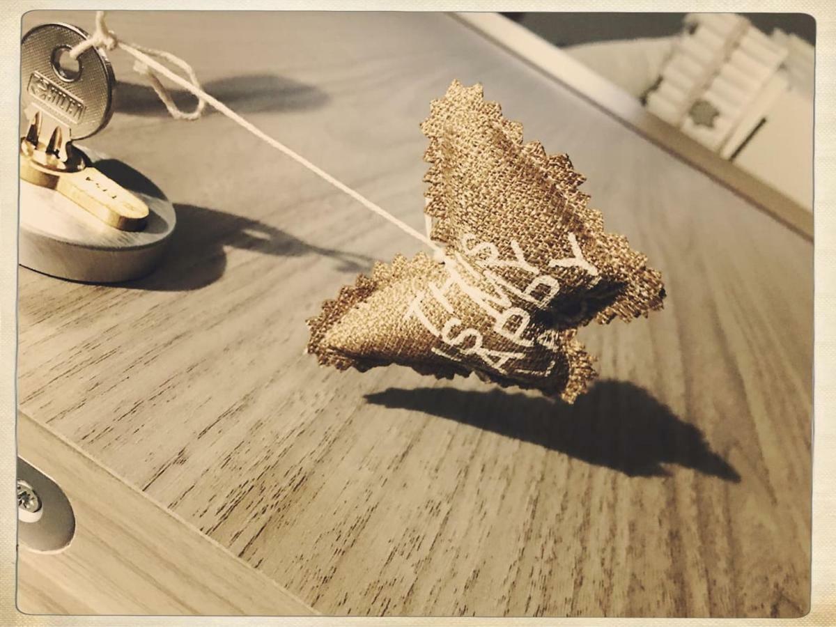 The Hive Stefy'S Apartment Иглесиас Экстерьер фото