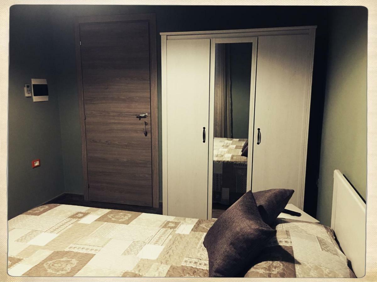 The Hive Stefy'S Apartment Иглесиас Экстерьер фото