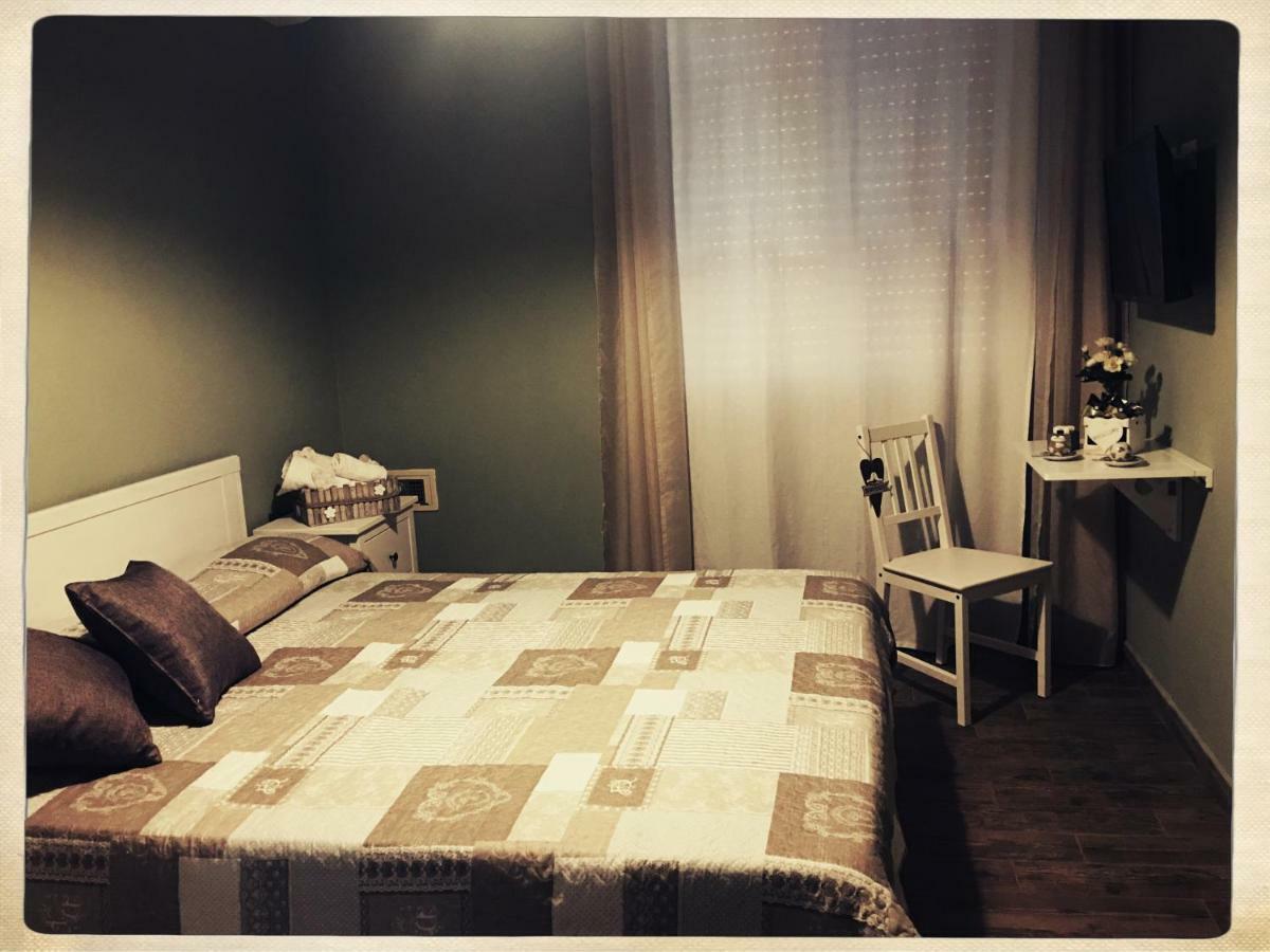 The Hive Stefy'S Apartment Иглесиас Экстерьер фото